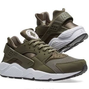Nike Air Huarache Army Green Shoes, Size 12
